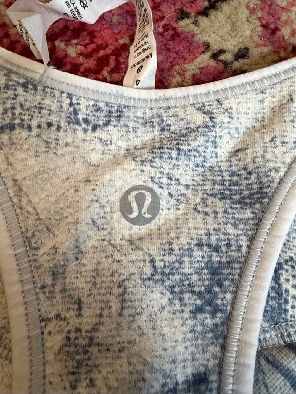 Lululemon Top Size 4